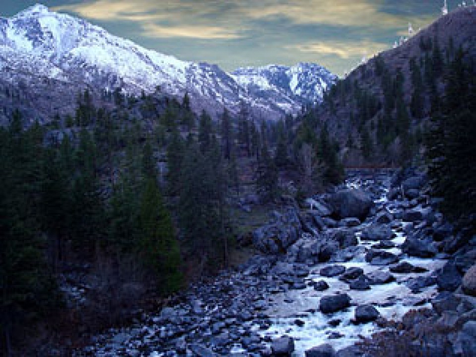 mountain-river2-317-960x600